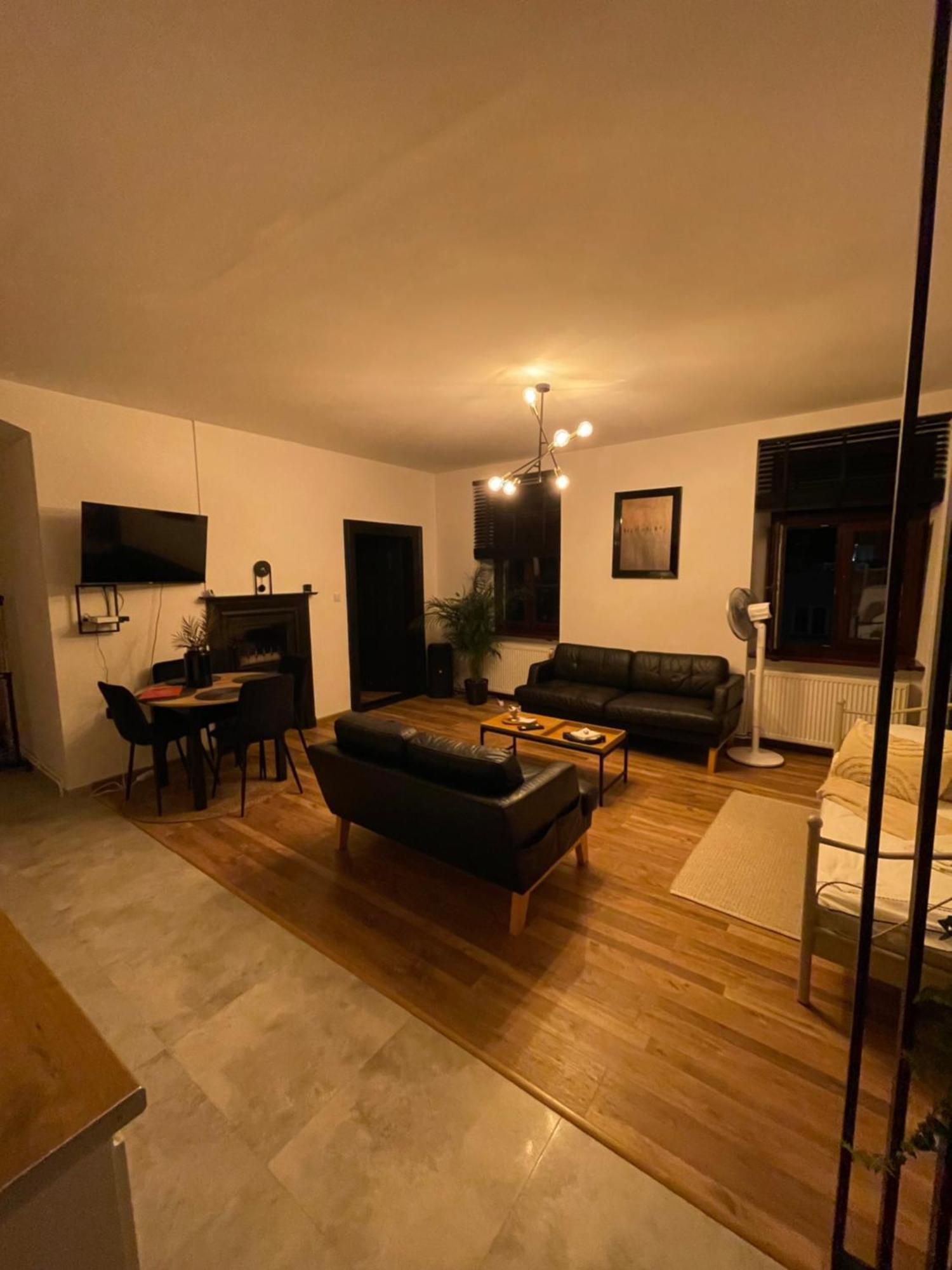 Apartment Luczkowskiego Z Widokiem Na Studnie 2